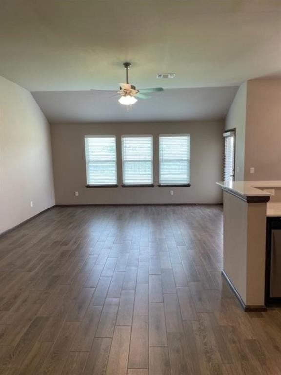 421 Compass Dr - Photo 5 of 34