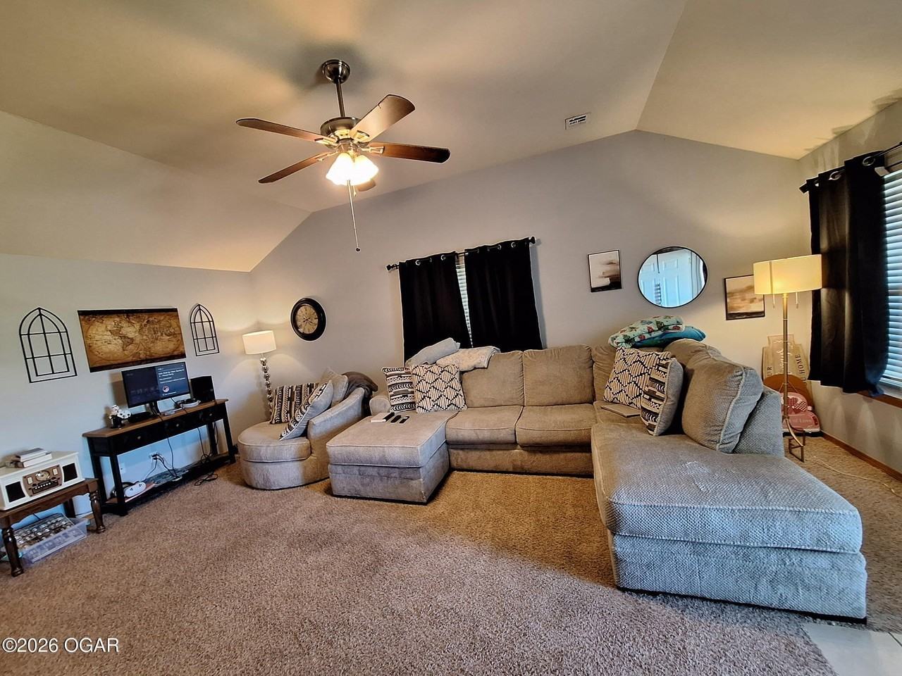 704 Bryton Ct - Photo 3 of 11