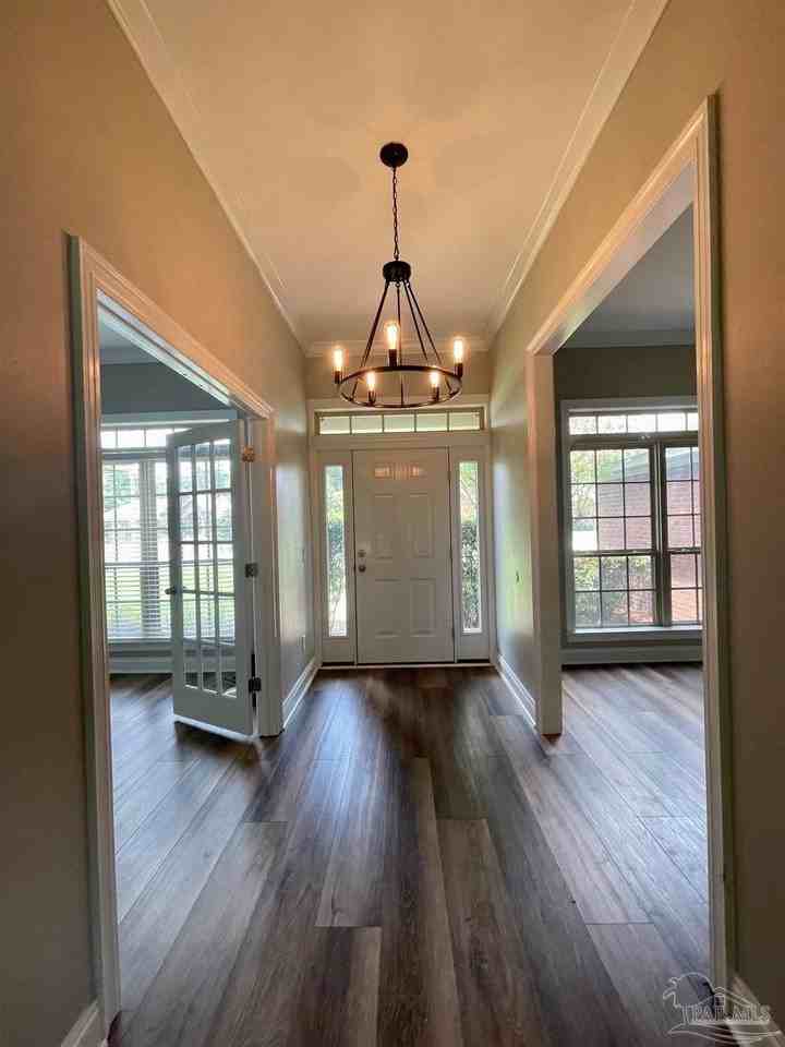 5503 Huntingdon St - Photo 3 of 37