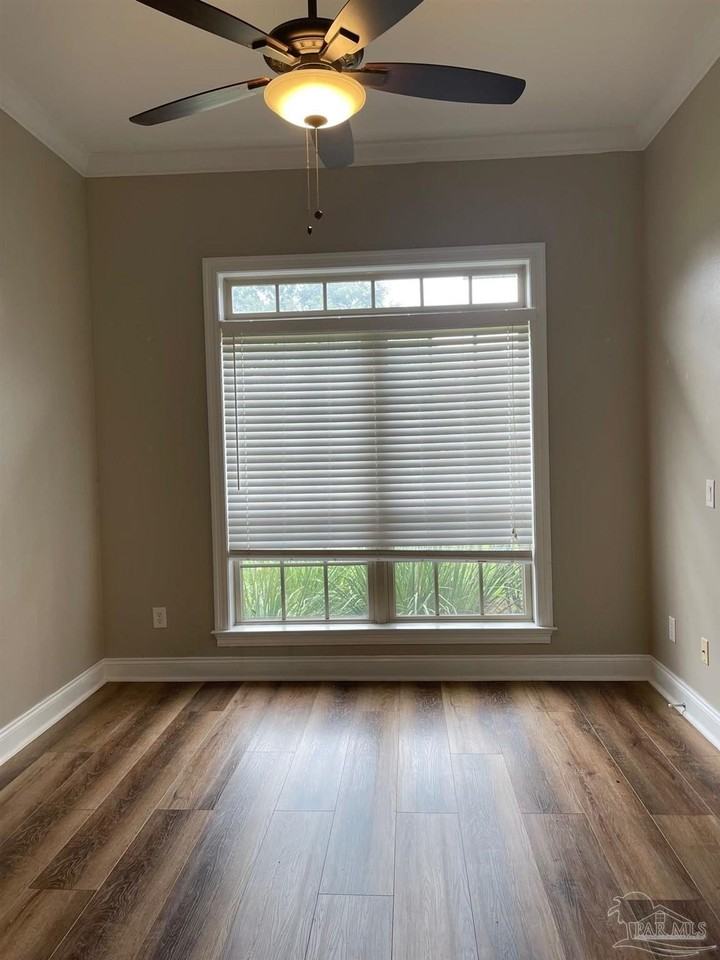 5503 Huntingdon St - Photo 6 of 37