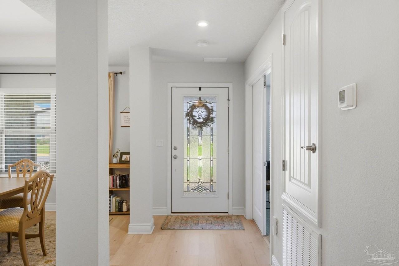 5725 Montauk Way - Photo 5 of 26