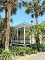 808 Dauphin St - Photo 1 of 1