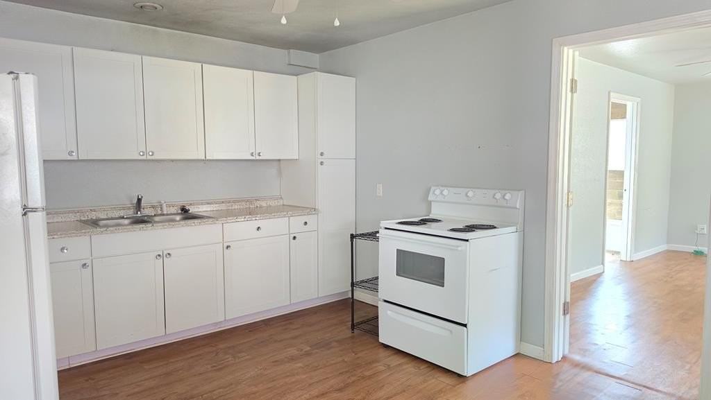 1103 N Carrizo St #B - Photo 4 of 7