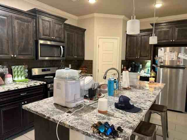5303 Logan Ct - Photo 3 of 16