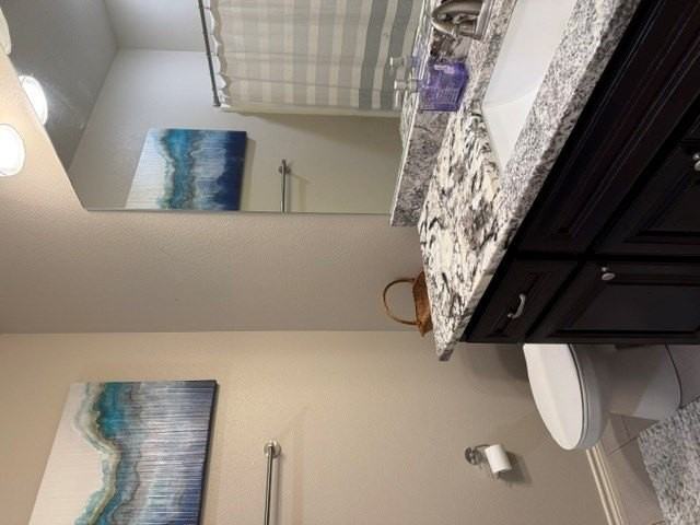 5303 Logan Ct - Photo 7 of 16