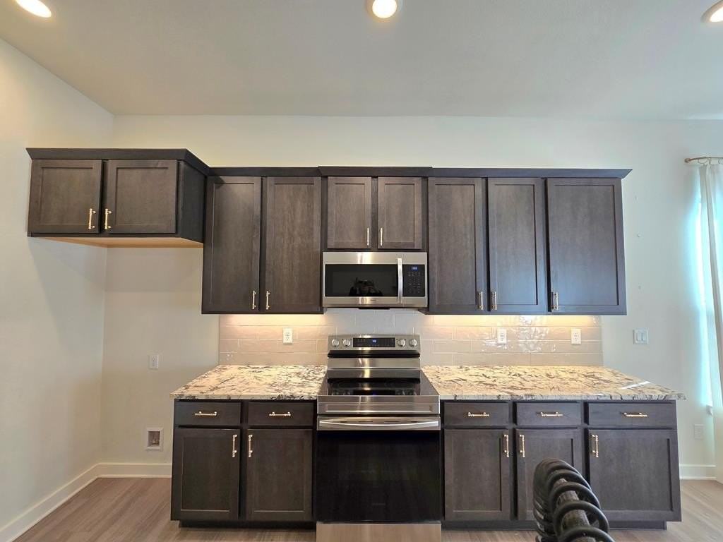 6703 Fiddler Rd - Photo 6 of 34