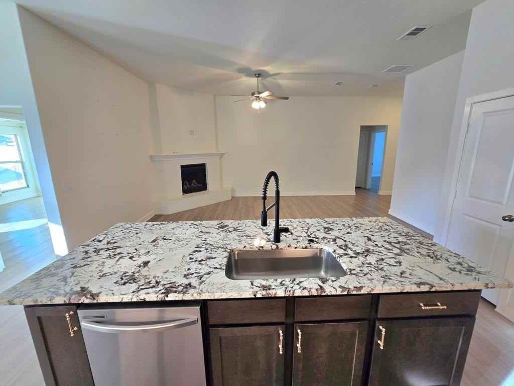 6703 Fiddler Rd - Photo 7 of 34
