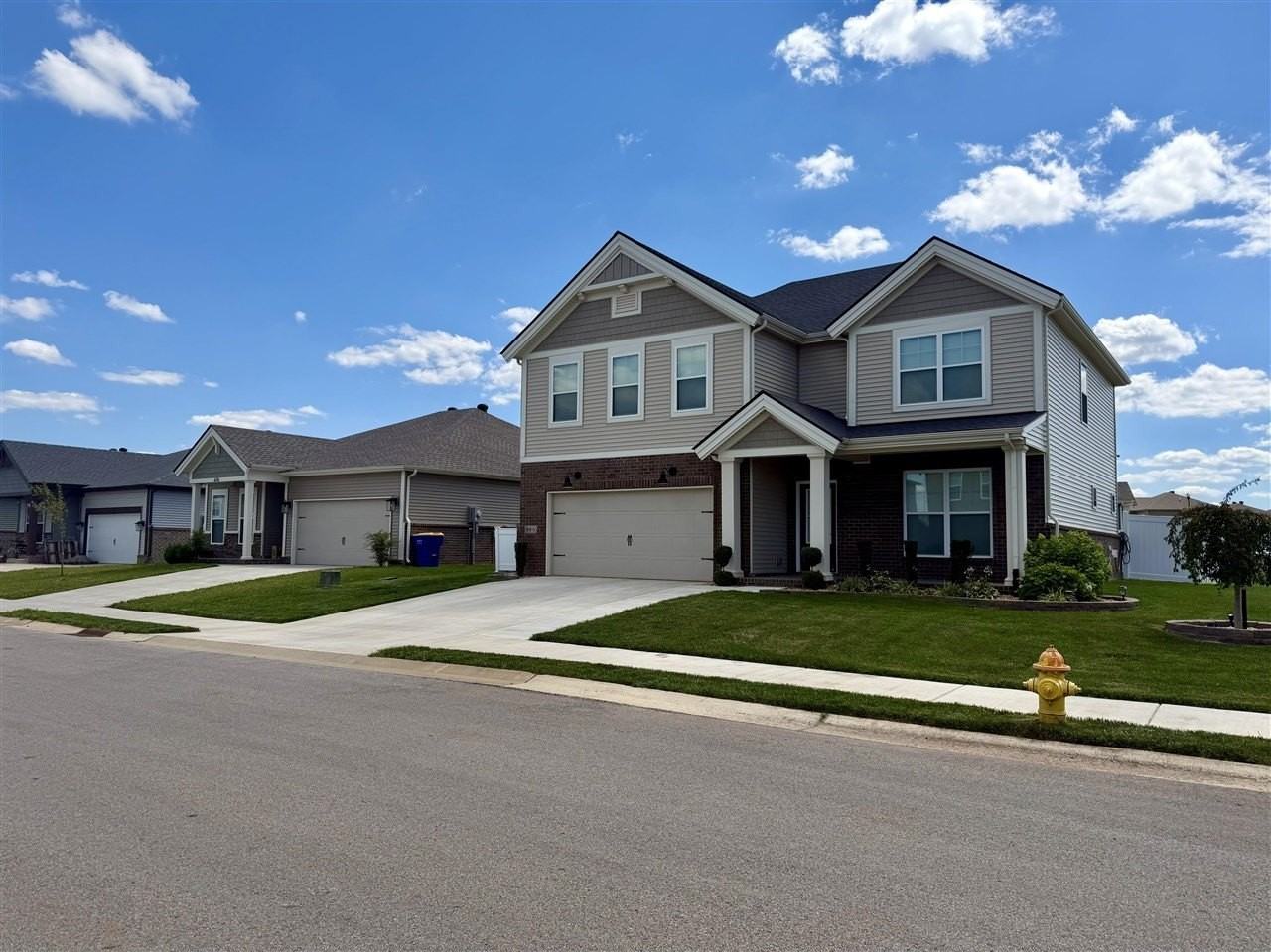680 Big Leaf Ave - Photo 2 of 3
