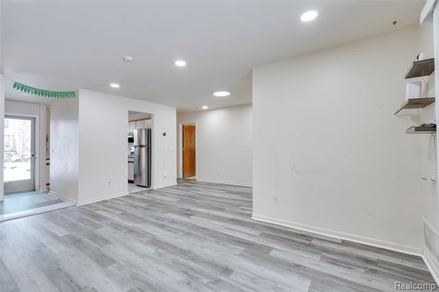 42739 Lilley Pointe Dr - Photo 2 of 21