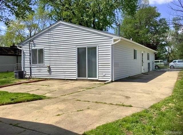 8468 Beatrice - Photo 3 of 21