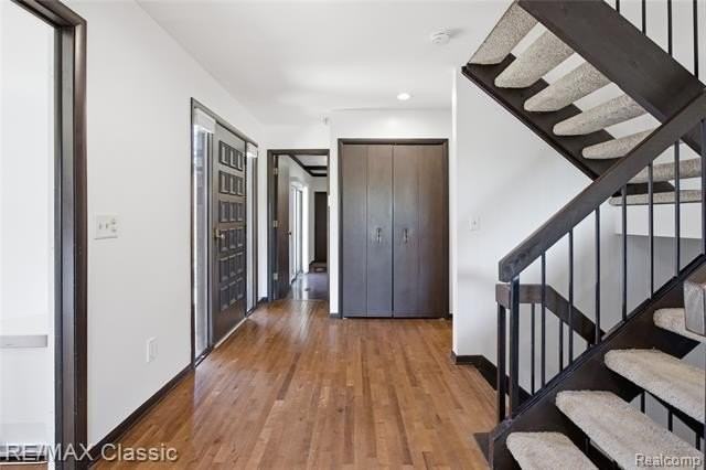 3961 Chablis St - Photo 3 of 50
