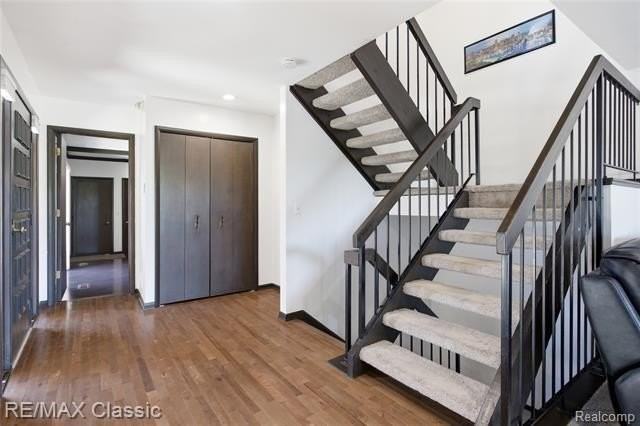3961 Chablis St - Photo 4 of 50