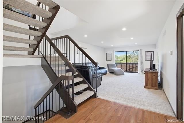 3961 Chablis St - Photo 5 of 50