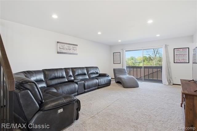 3961 Chablis St - Photo 6 of 50