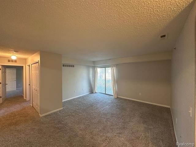 12101 Pinehurst Ln - Photo 7 of 25