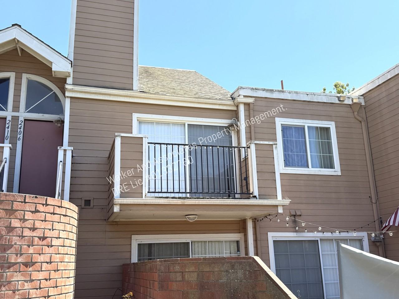 2406 Village Grn #1 - Photo 2 of 14