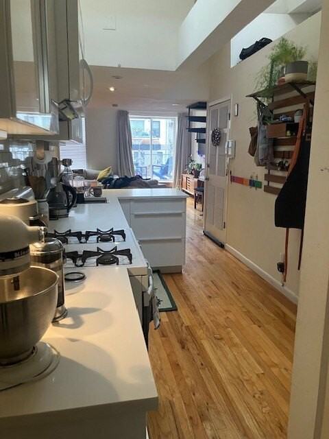 20 W 95th St #7-8 - Photo 6 of 10
