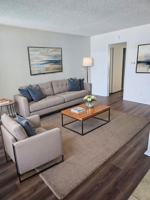 featured image of 308 W Queen St