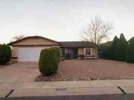 2220 Iris Dr - Photo 1 of 1