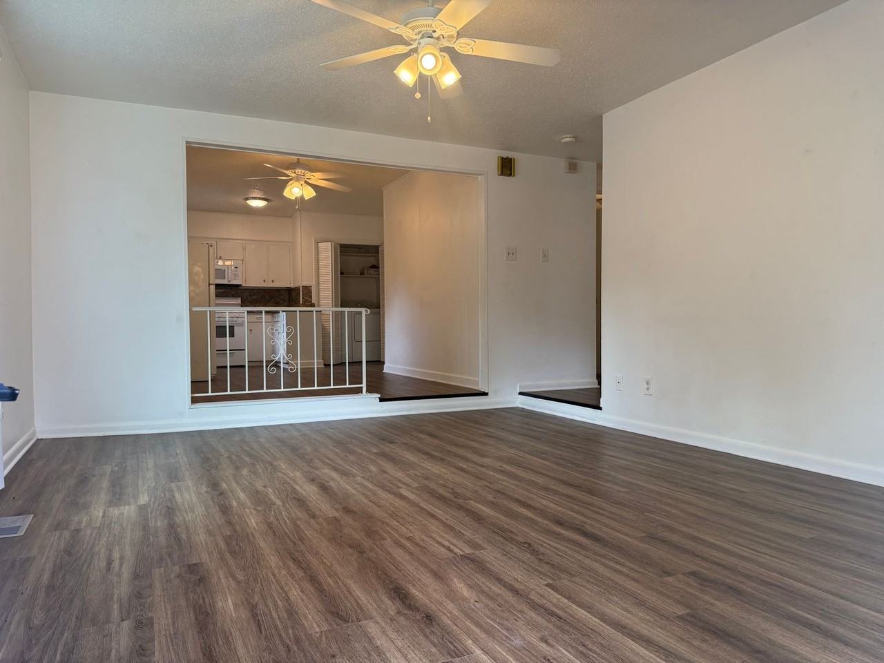5423 B St - Photo 3 of 15
