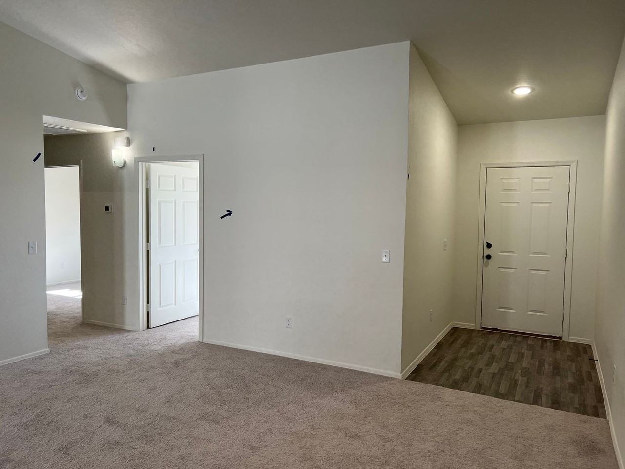 7394 E 38th St - Photo 2 of 20