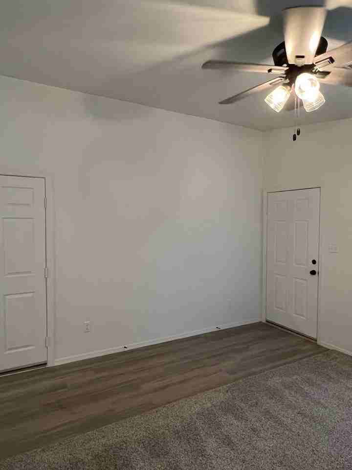 4423 S Buckthorn Dr - Photo 6 of 30