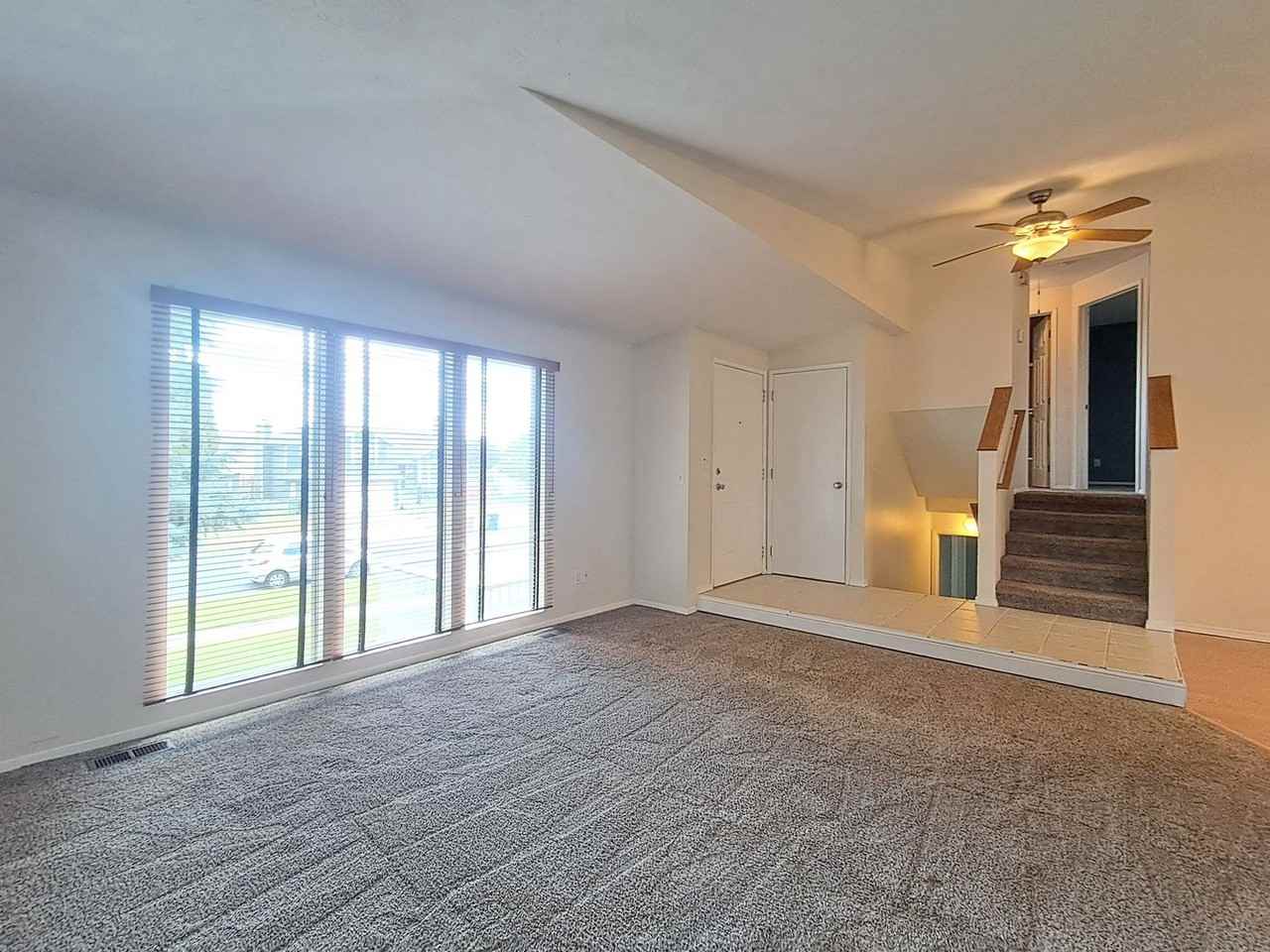 4908 W Lamar Ave - Photo 5 of 25
