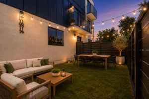 featured image of 10717 Addison St