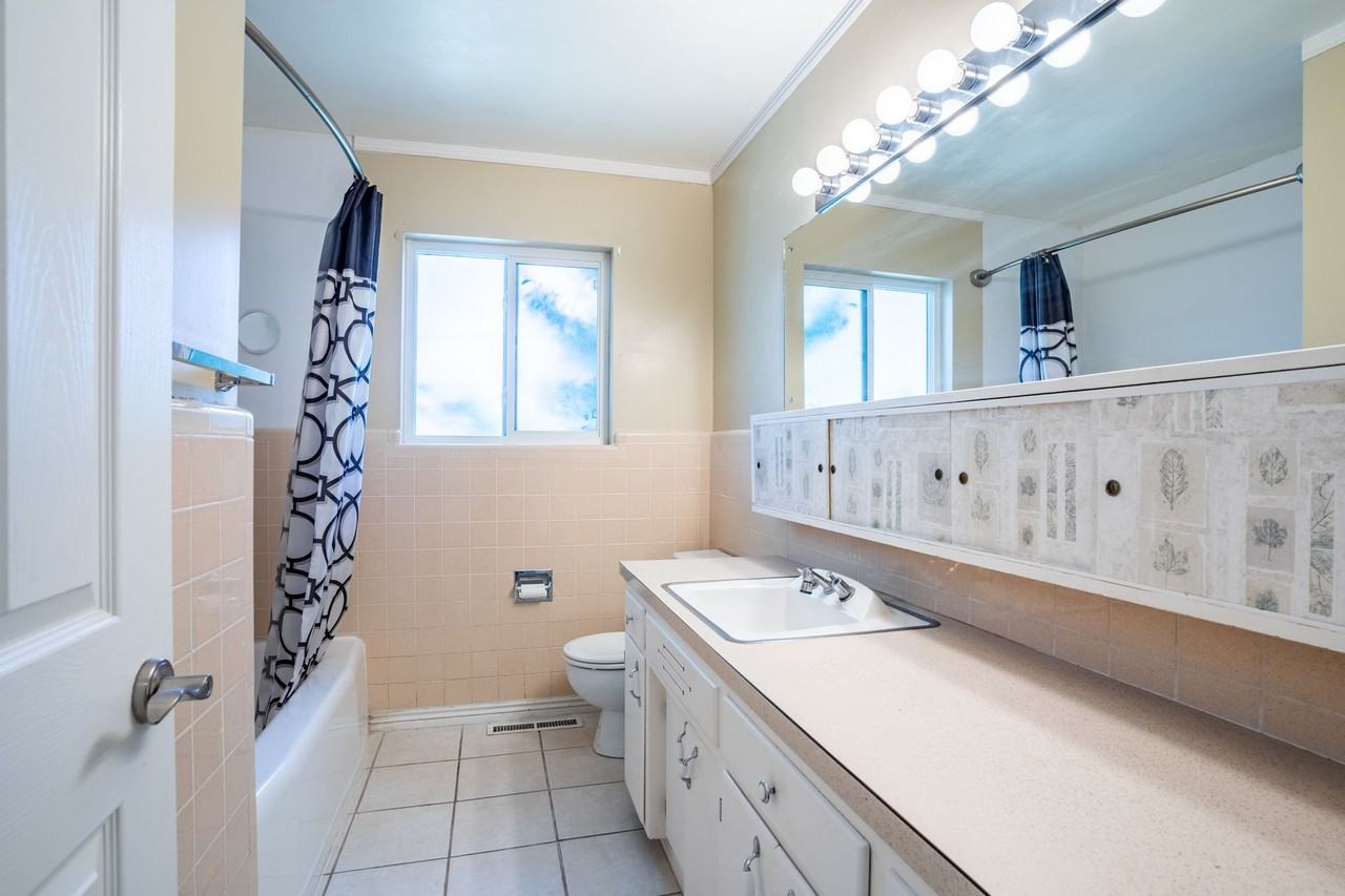 542 N 150 E, Orem, UT 84059 - Photo 5 of 23