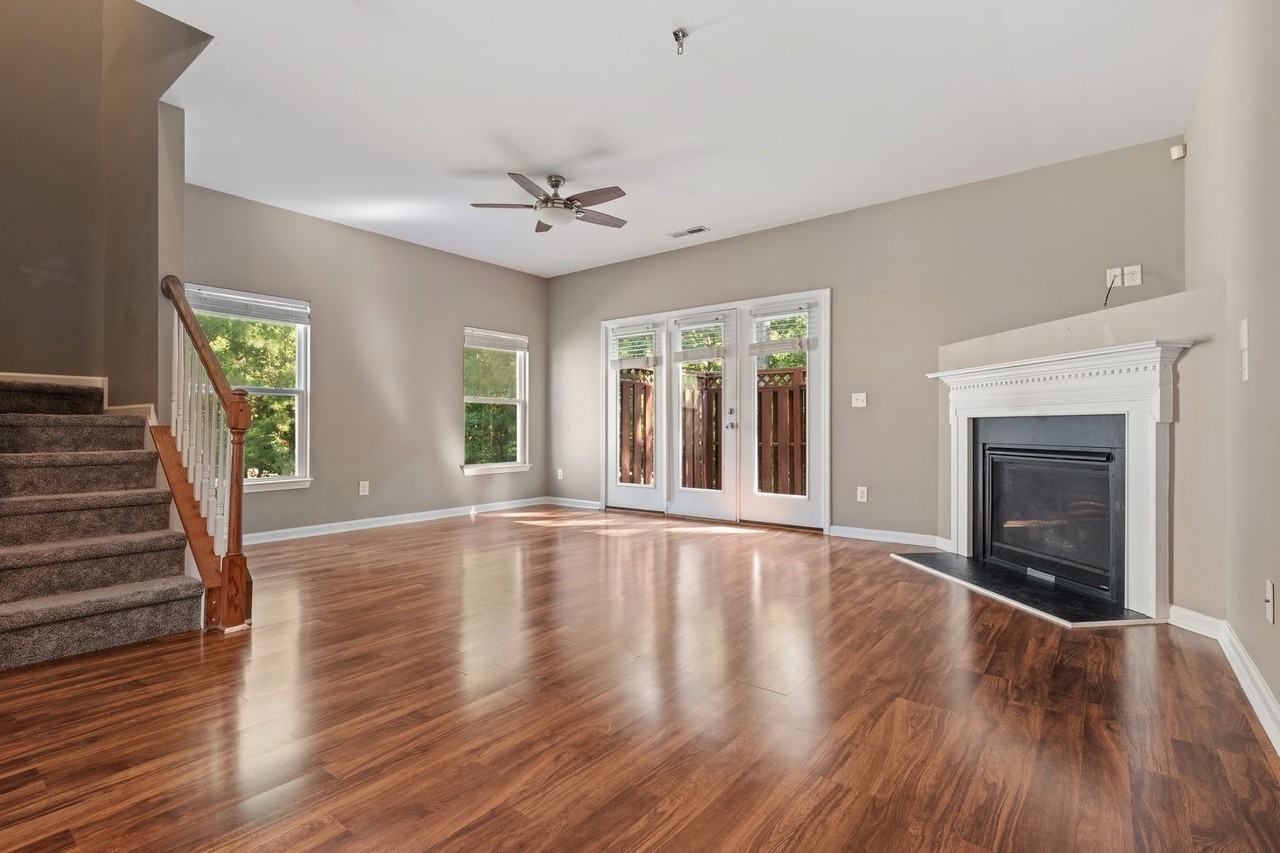 26 Mulberry Ct - Photo 2 of 23