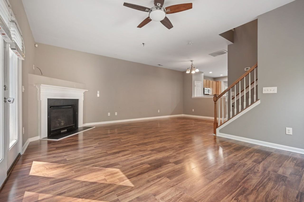 26 Mulberry Ct - Photo 3 of 23