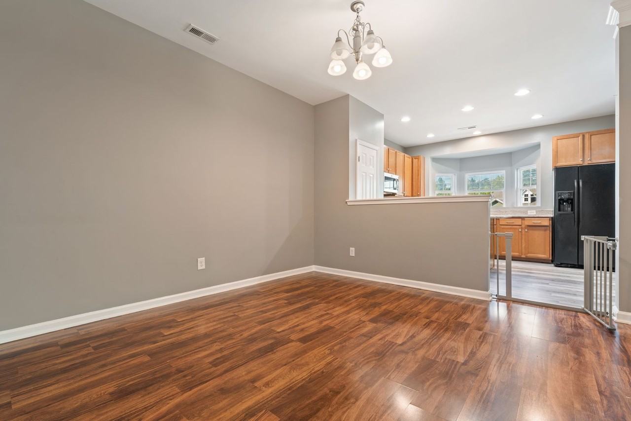 26 Mulberry Ct - Photo 4 of 23