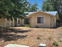 featured image of 805 Saguaro St