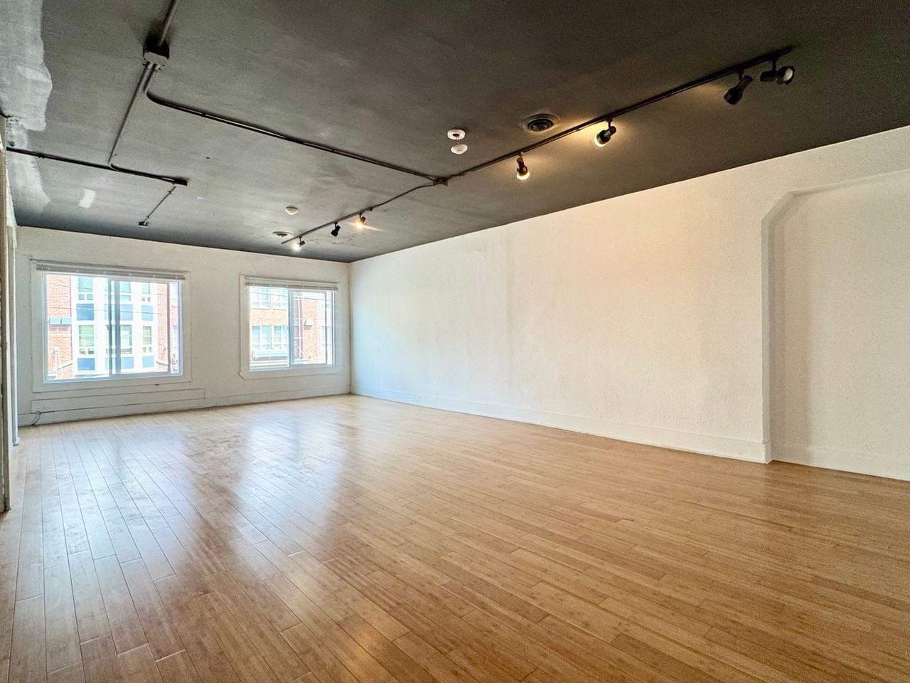 815 5th Ave N - Photo 3 of 17