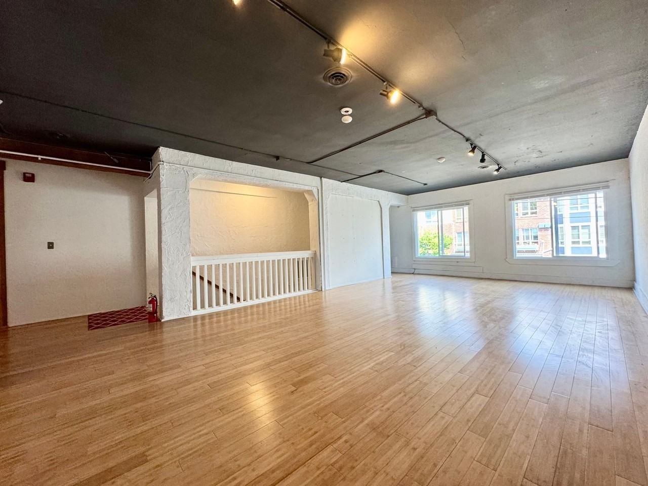 815 5th Ave N - Photo 4 of 17