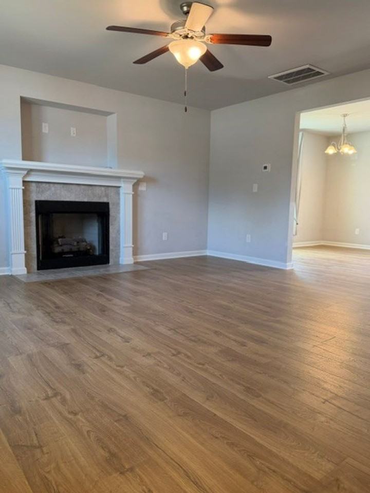 108 Emmitt And Angies Dr - Photo 4 of 25