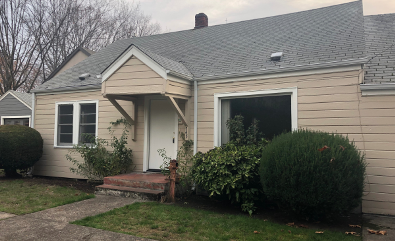745 W 8th Aly