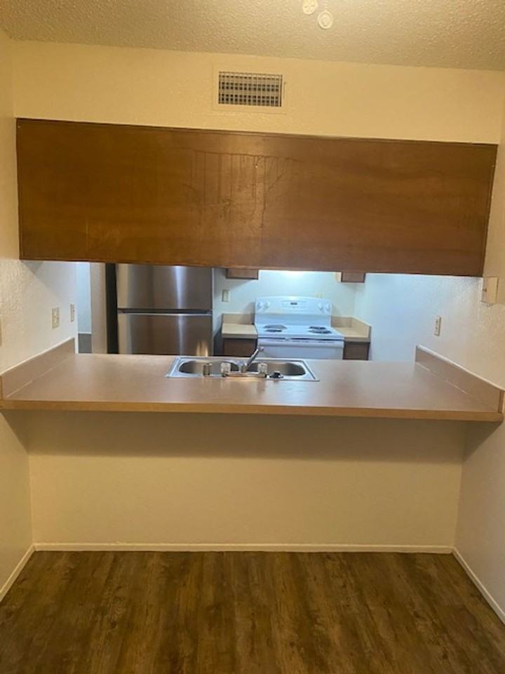 3900 El Potrero Ln #12 - Photo 6 of 14