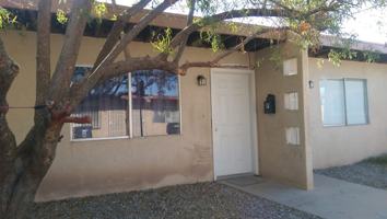 featured image of 534 El Centro Ave