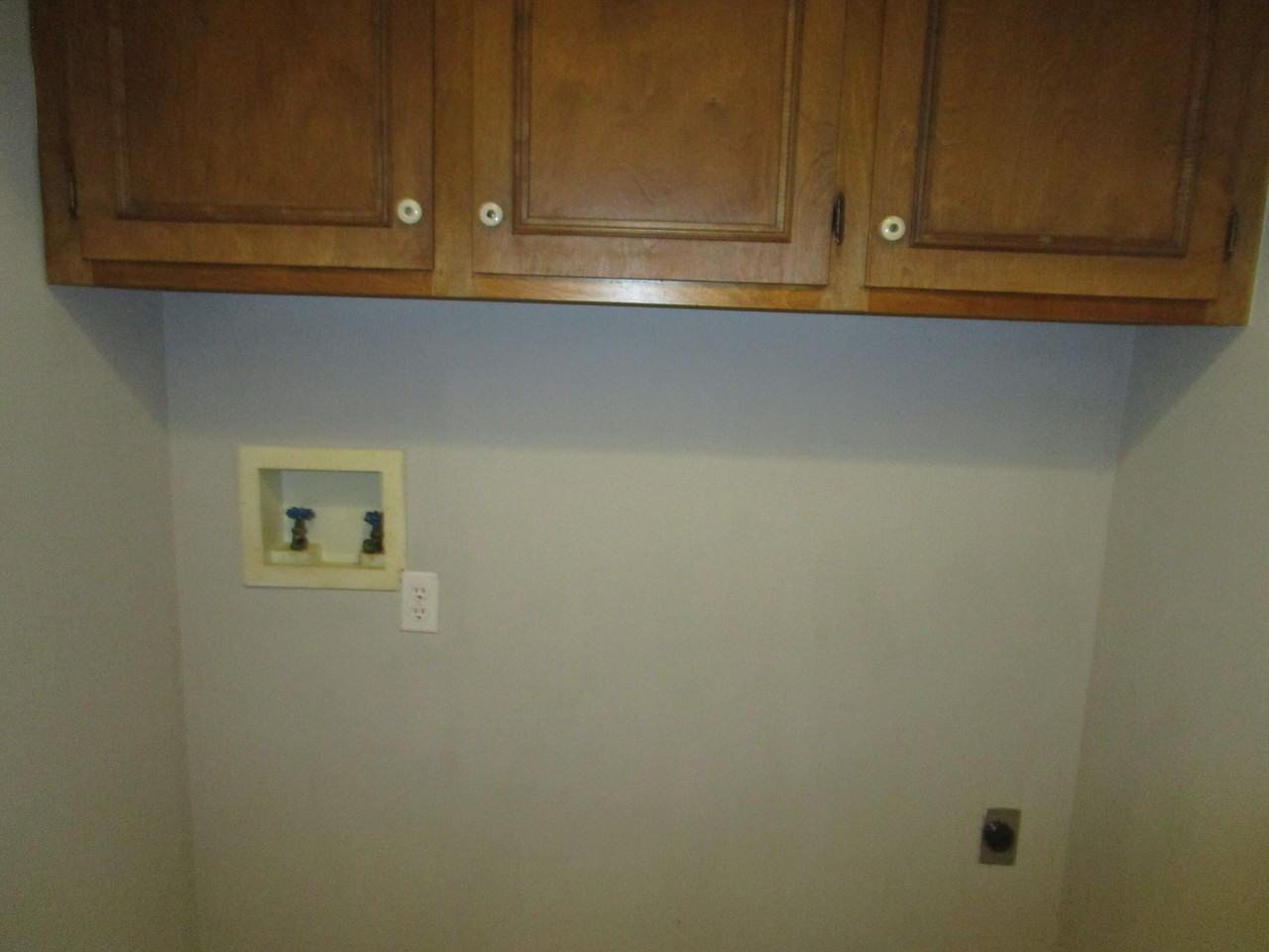 885 Grimble Ct - Photo 7 of 15