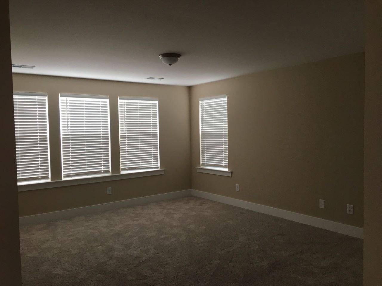 2054 Orangery Dr - Photo 6 of 13