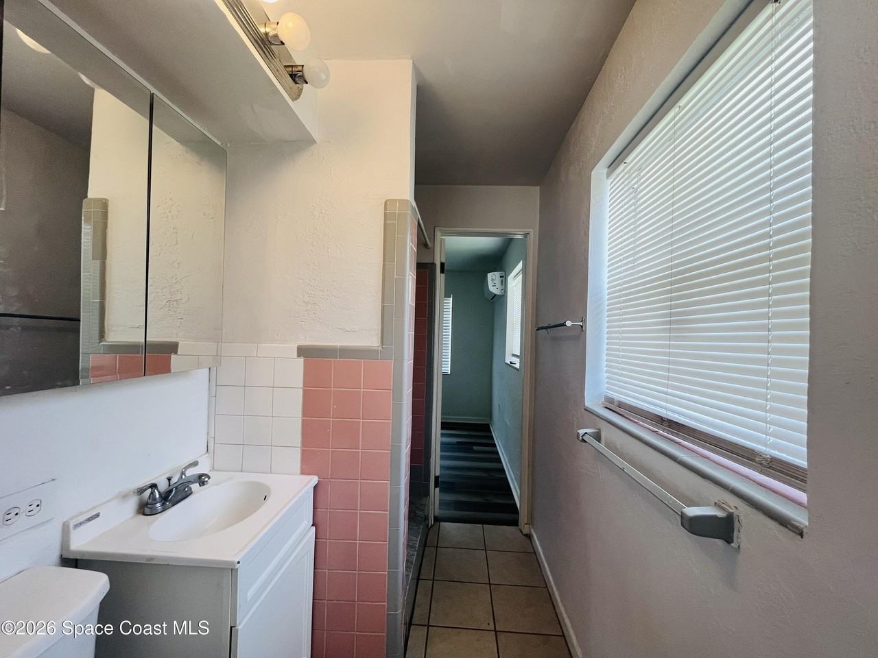 545 Nora Ave - Photo 7 of 10