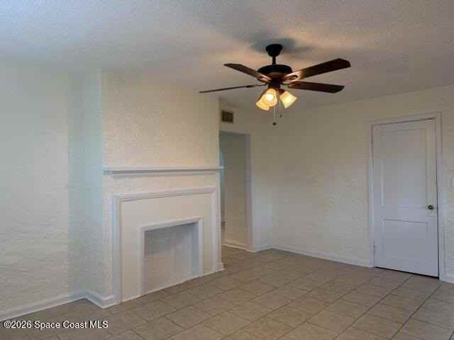 435 3rd Ave #A - Photo 5 of 35