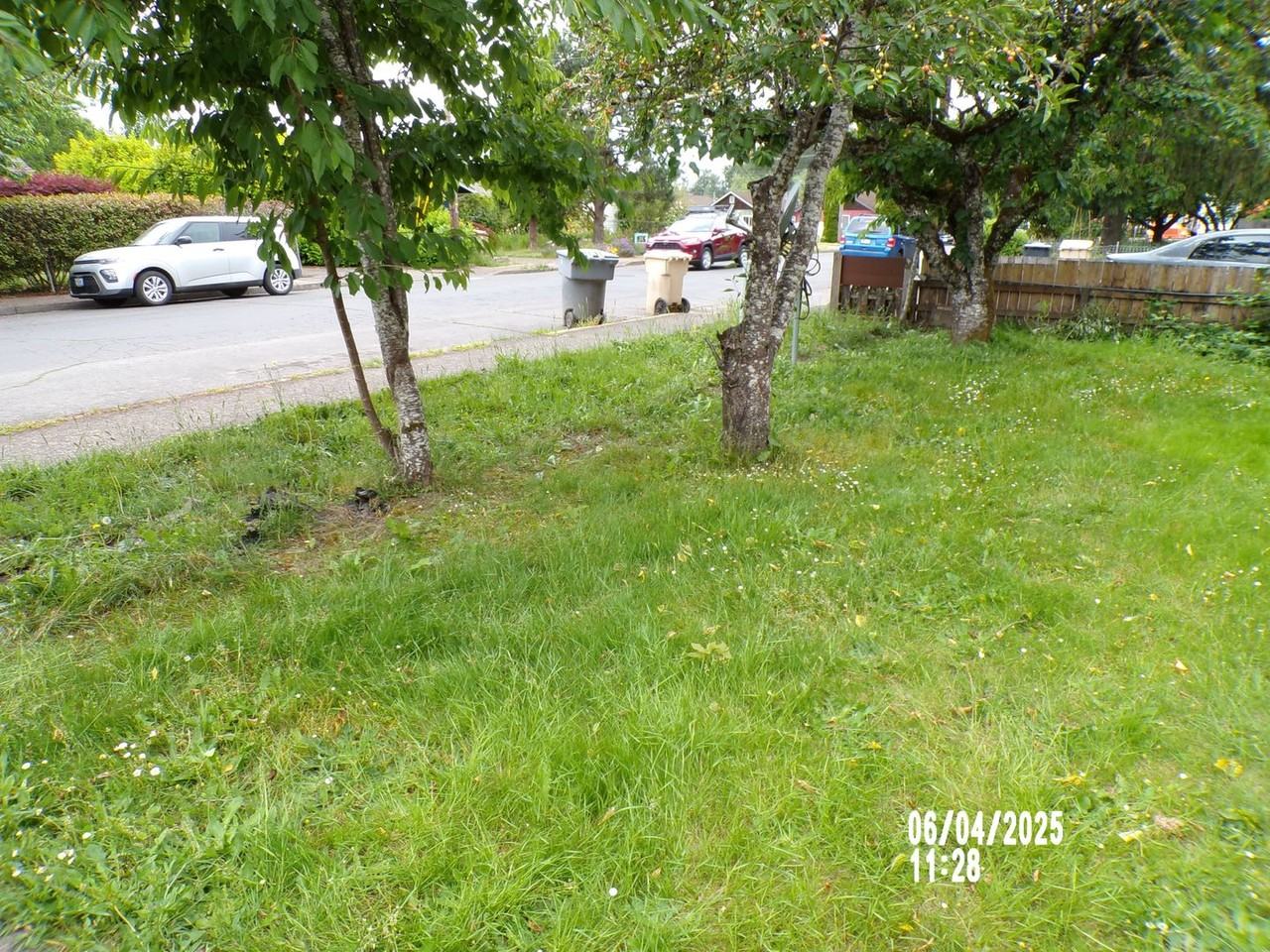 315 Se Lilly Ave - Photo 7 of 8