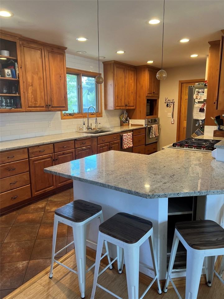 2900 Arizona Ave - Photo 3 of 17