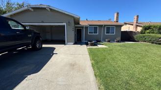 144 Brophy St - Photo 1 of 1