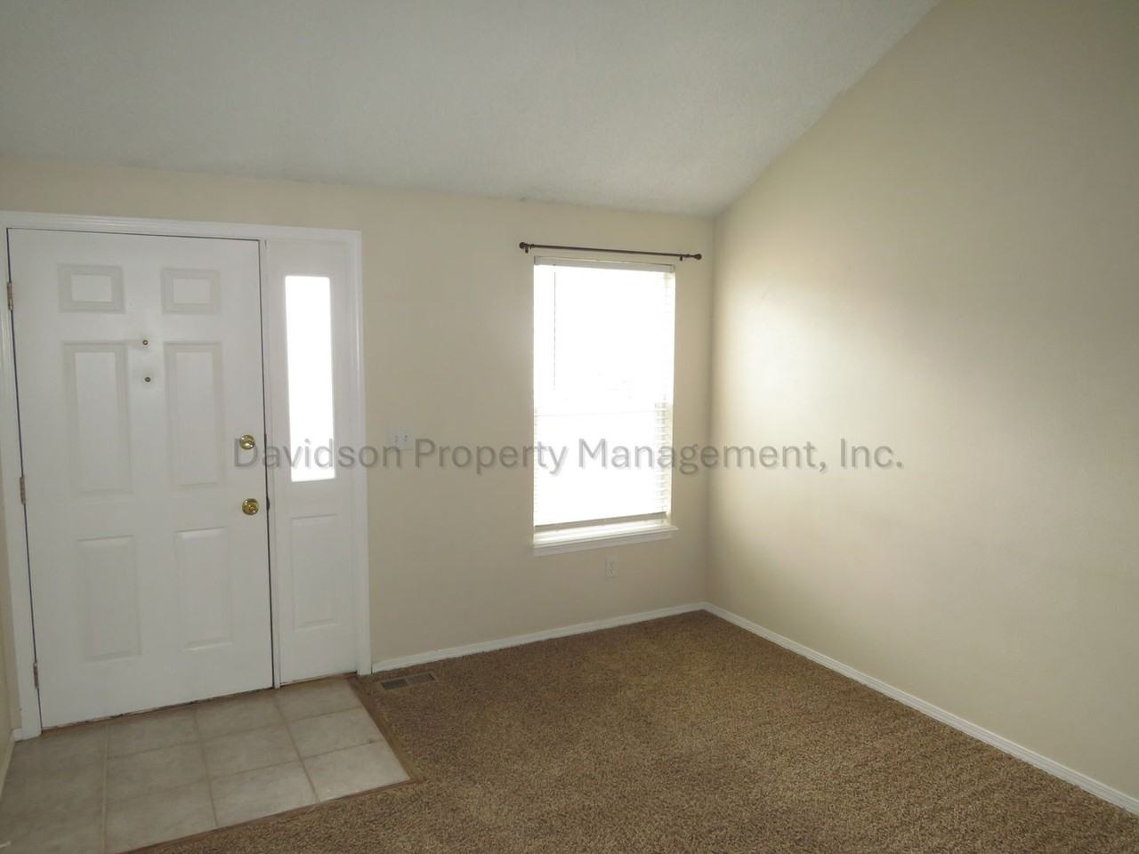 7049 White Buffalo Rd - Photo 3 of 15