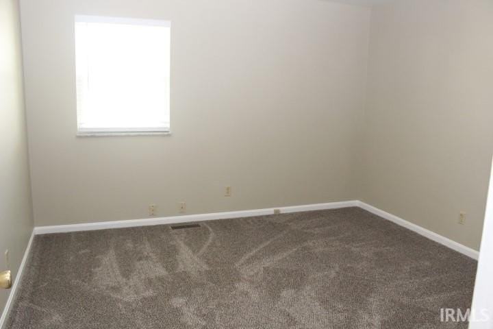 2555 Stanley Ct - Photo 7 of 10