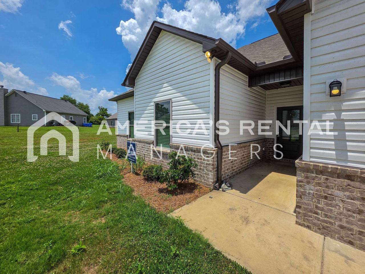 41 Whithall Cir - Photo 7 of 50