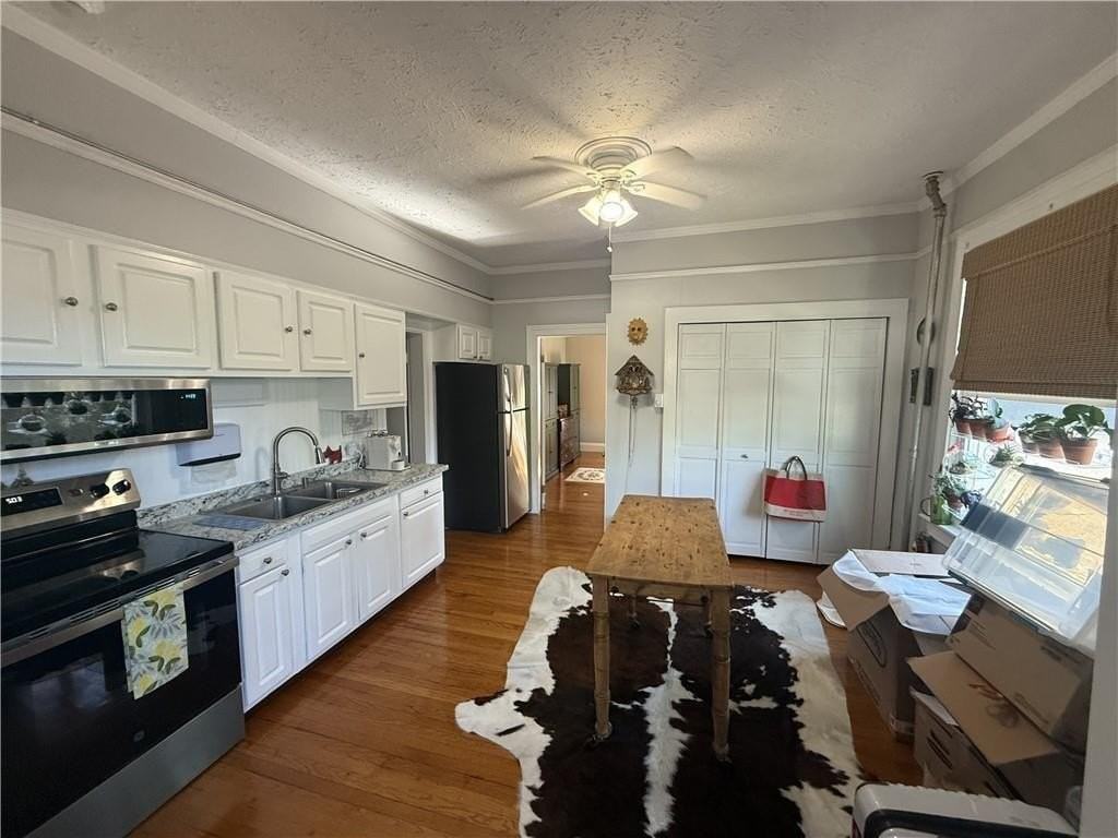 51 Beach St #2R - Photo 6 of 7